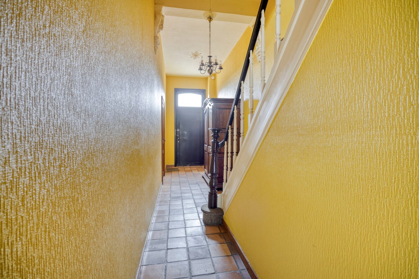 Prachtige authentieke woning met 3 slaapkamers te Landen 