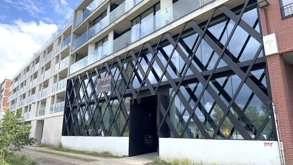 Stijlvol ingericht kantoor te huur nabij station Gent-Dampoort