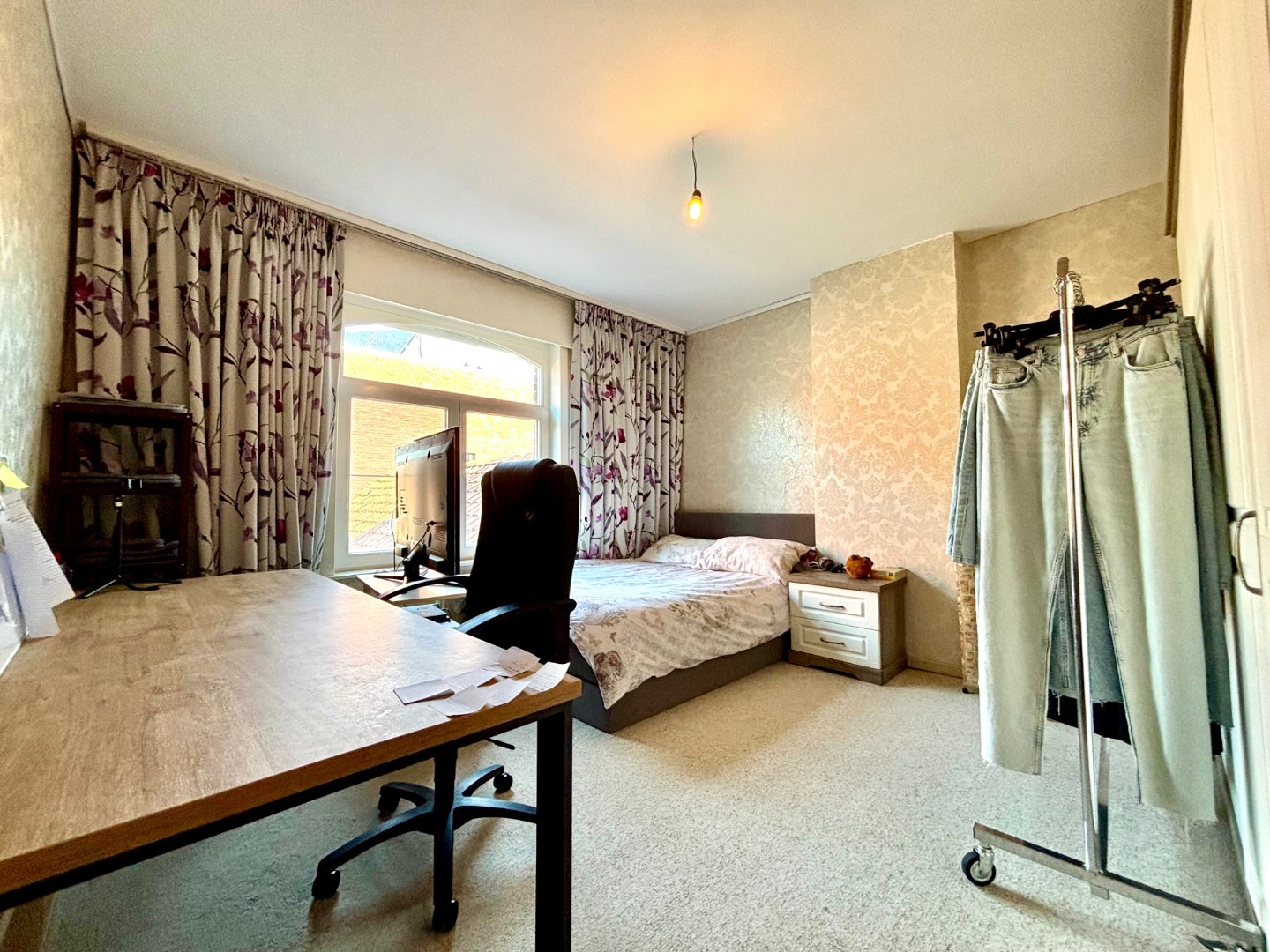 Ruime stadswoning met 3 slaapkamers 