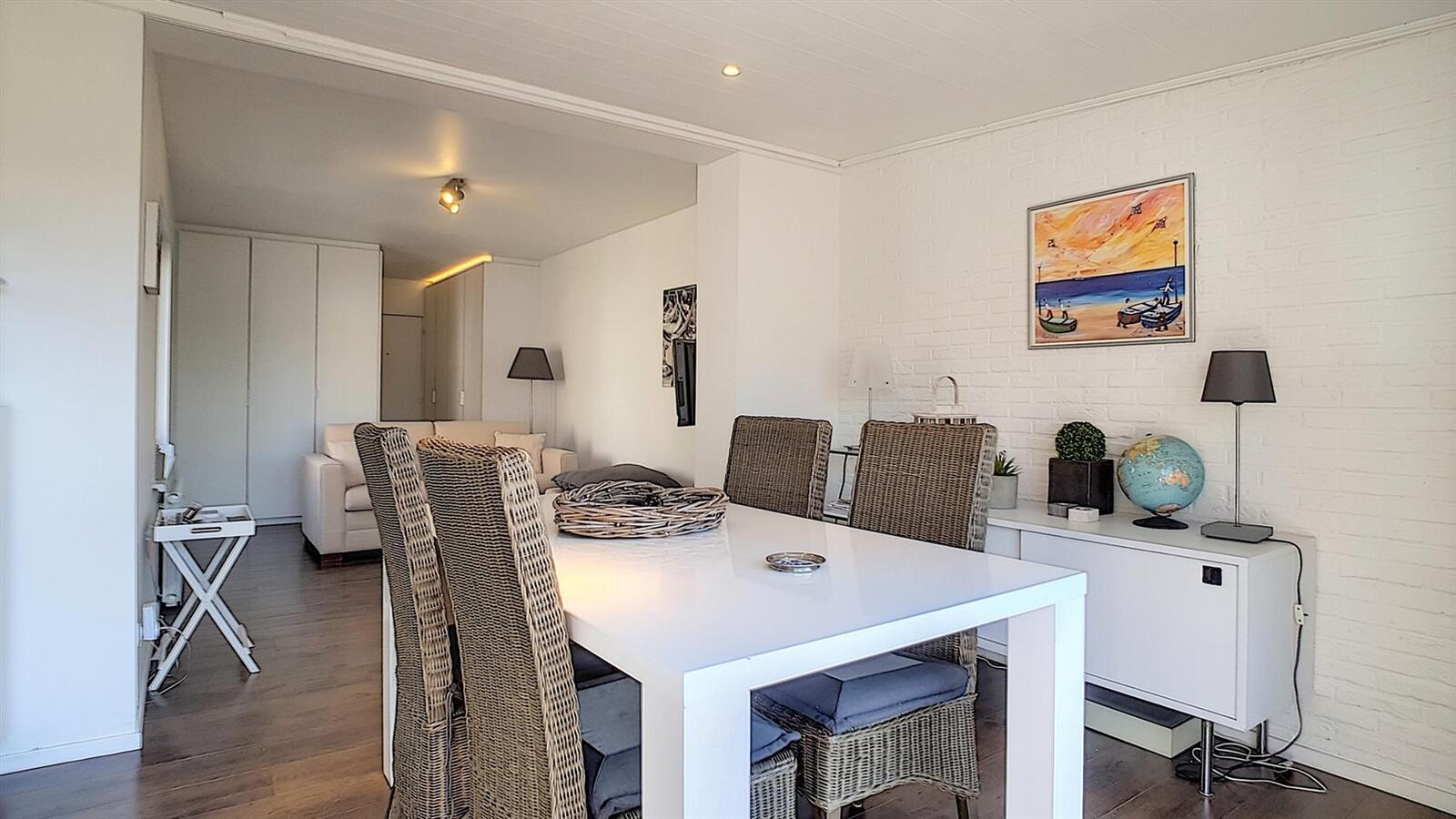 Leuke studio met groot zonneterras vlakbij het strand  - Heist 