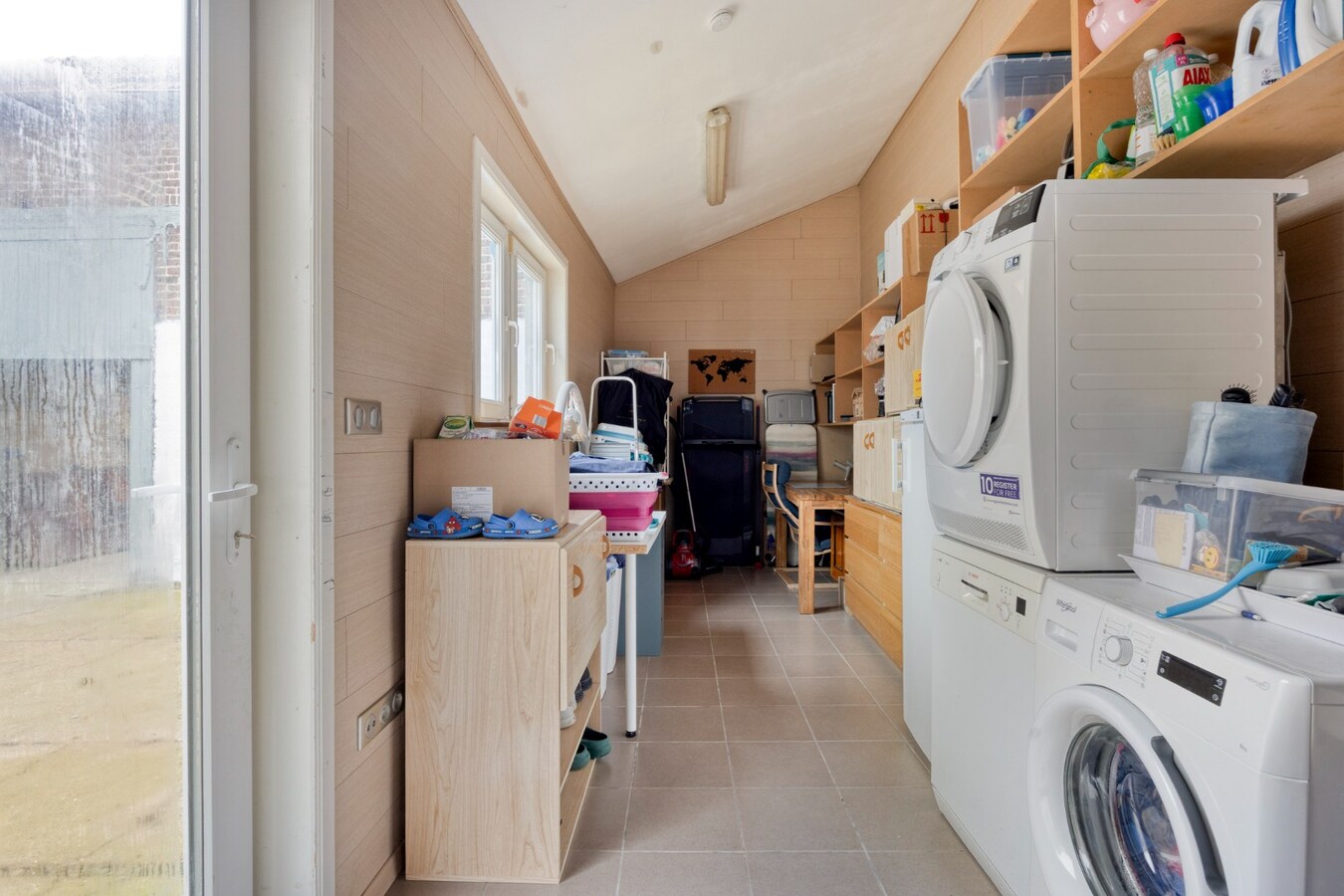 Prachtig gerenoveerde HOEVE te Landen (Neerwinden) 