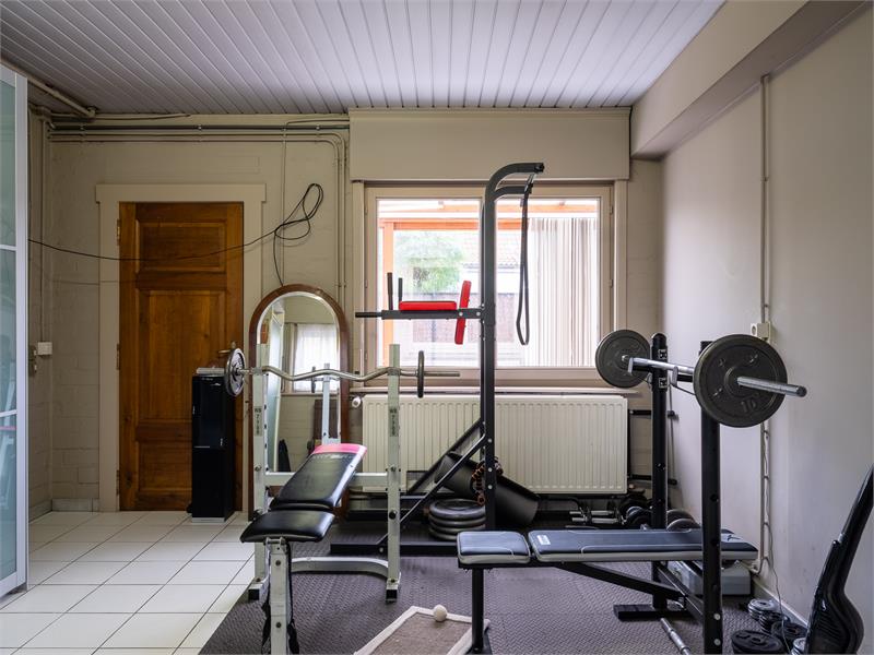 Landelijk gelegen vrijstaande woning op groot stuk grond! 