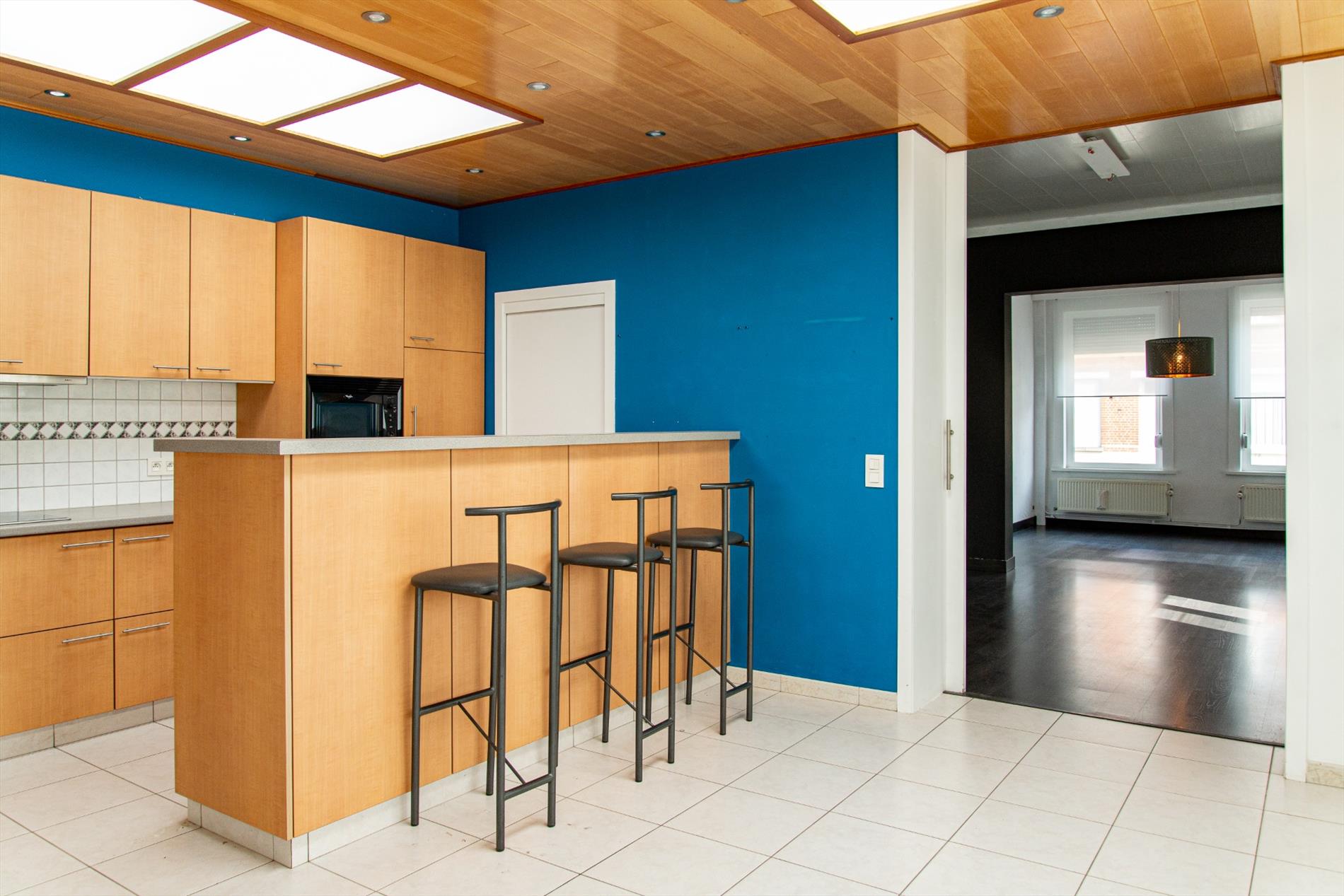 Halfopen bebouwing met 5 slpks te Eeklo 