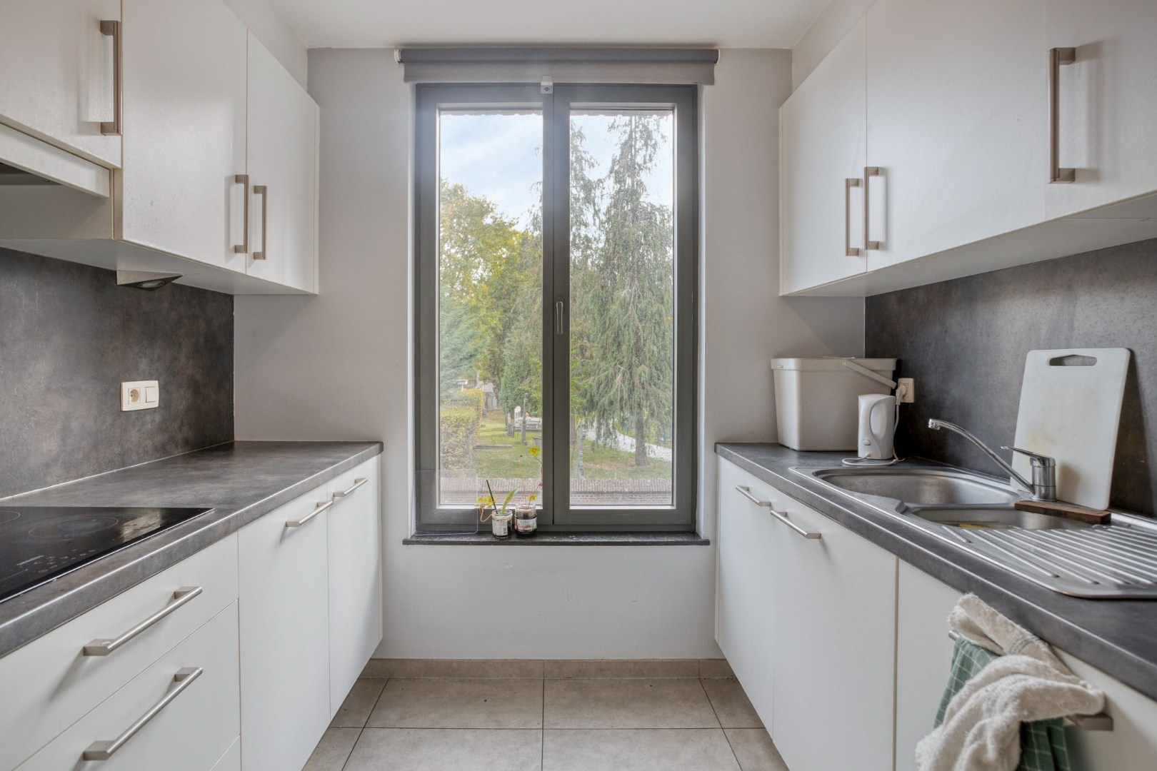 Energiezuining appartement met 2 slpk. en 2 terrassen in Geel-centrum 