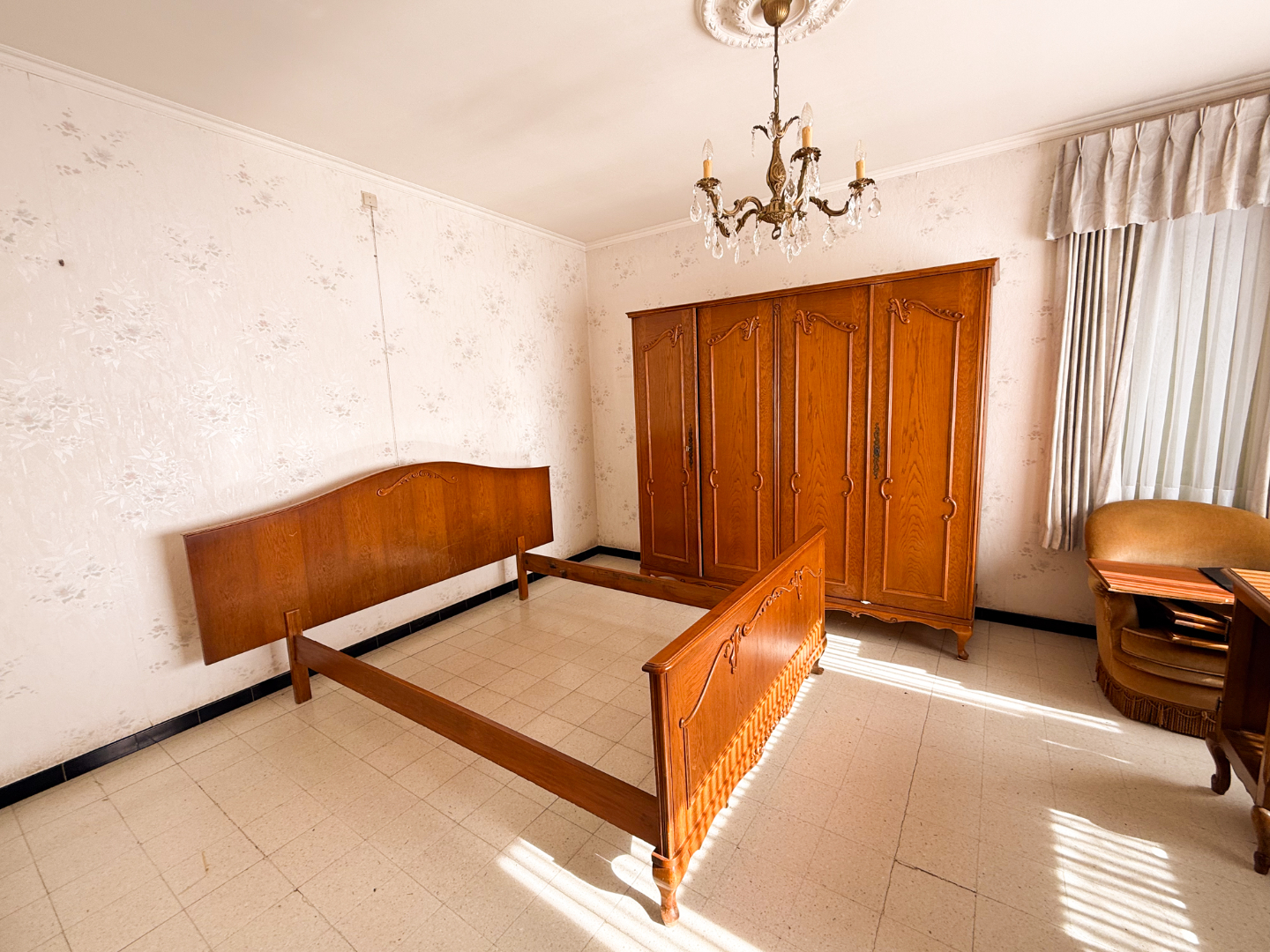 Vrijstaande woning op ruim perceel van 1.125 m² met tal van mogelijkheden 