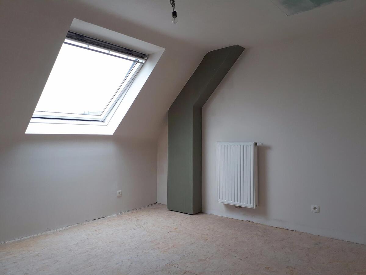 Rustig gelegen nieuwbouwwoning met 4 slaapkamers 