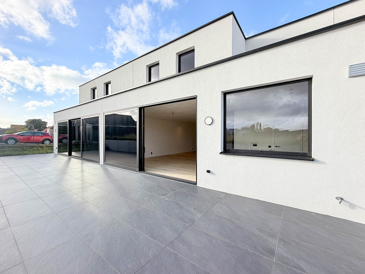 Verrassend ruime nieuwbouwwoning te Kortemark 