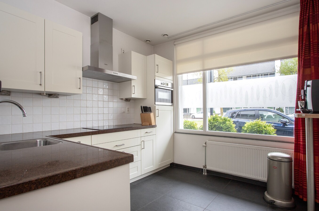 Moderne en royale tussenwoning – instapklaar en energiezuinig! 