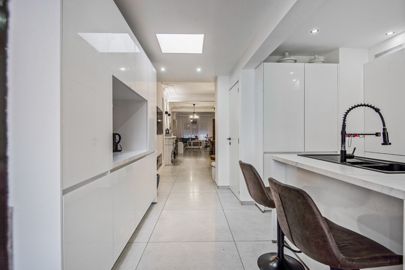 Gerenoveerde woning met 3/4 slpk, garage en tuin te Boom! 