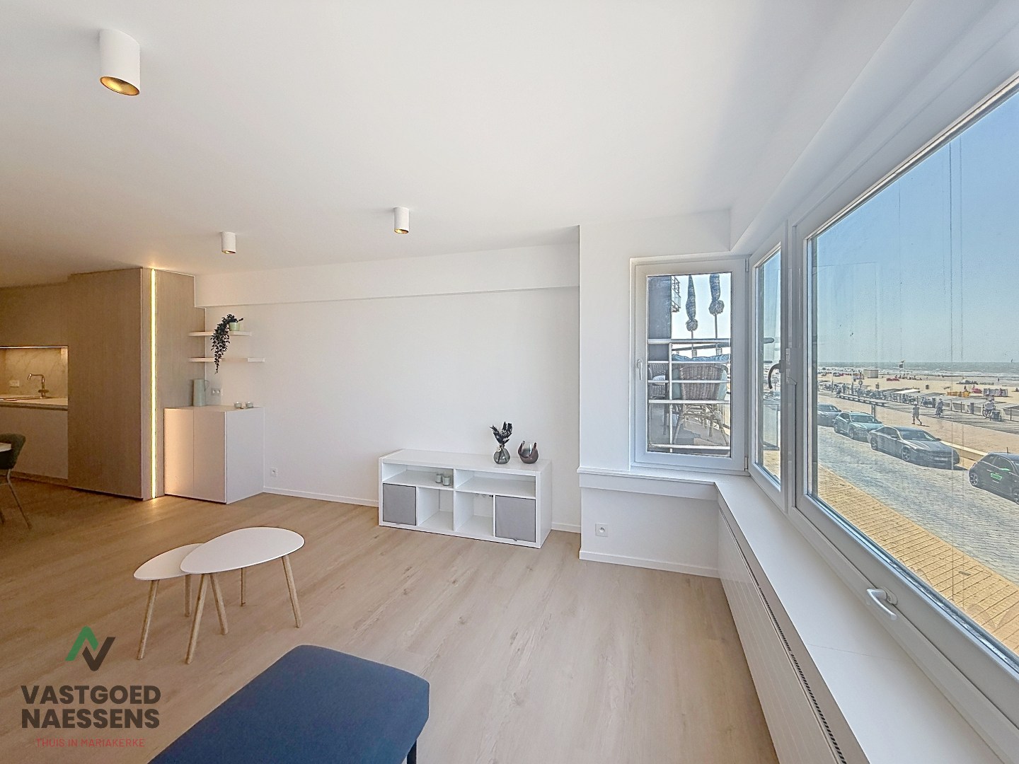 Magnifique appartement rénové de 3 chambres avec vue sur la mer. 