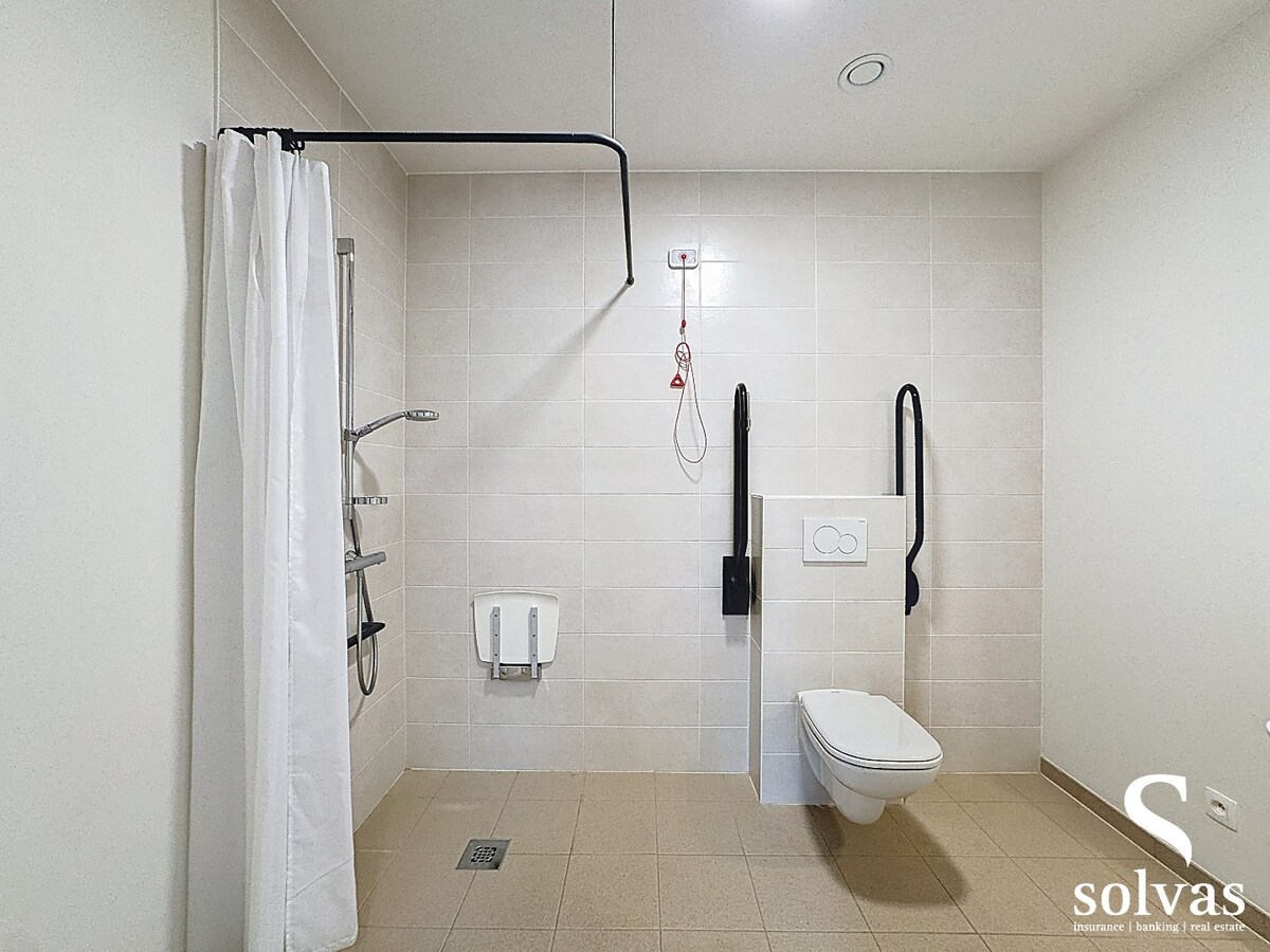 Gelijkvloers appartement met 2 slaapkamer, terras en tuintje 