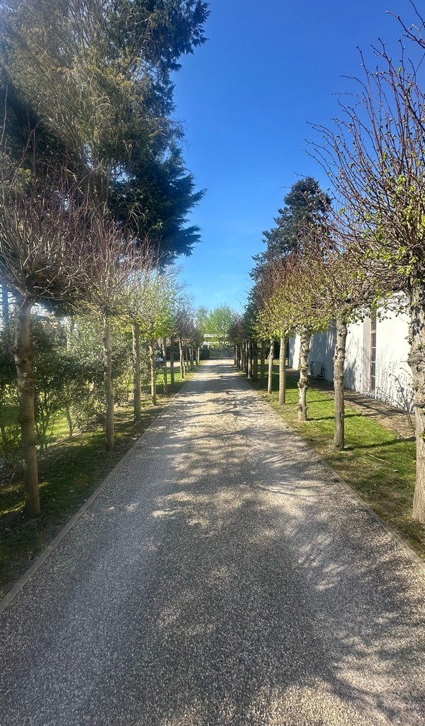 Standalone kantoorpand te huur in Deurle