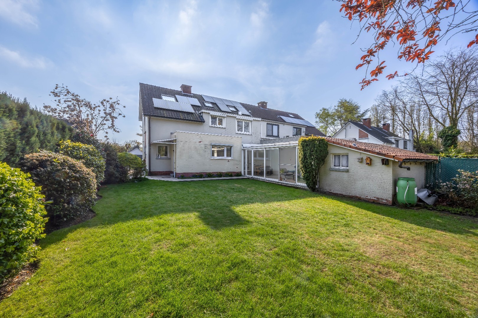 Charmante woning in een rustige gegeerde wijk te Brasschaat 