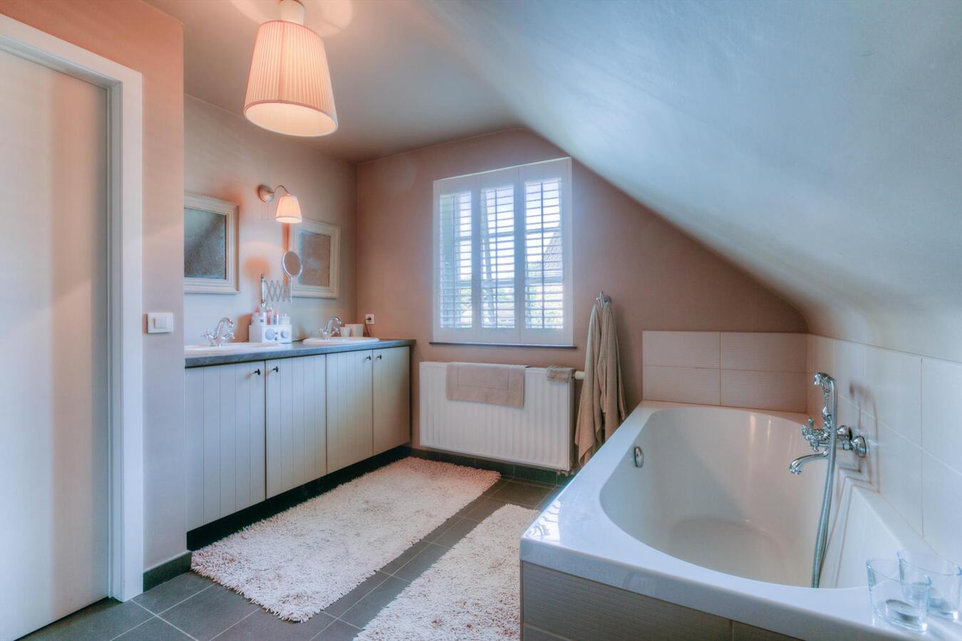 Instapklare recente woning op toplocatie 