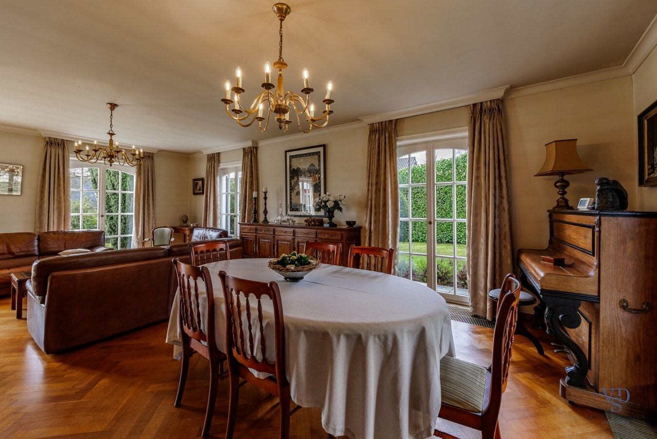 Karaktervolle villa, in Franse stijl. 