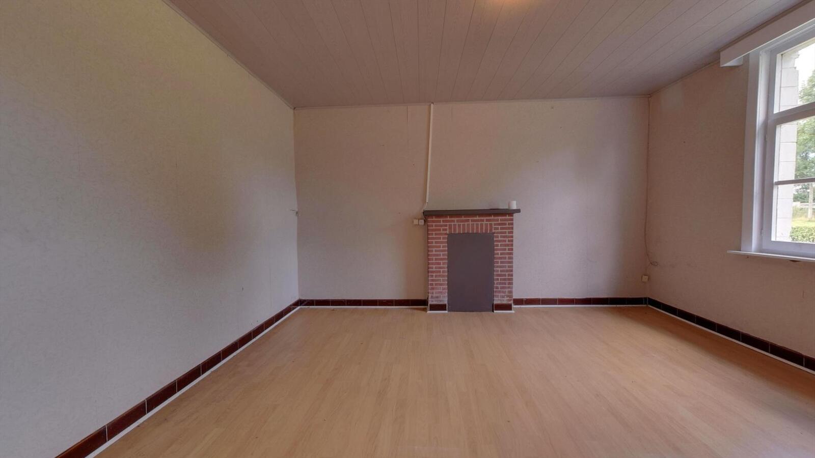 Te renoveren woning op zéér mooie locatie 