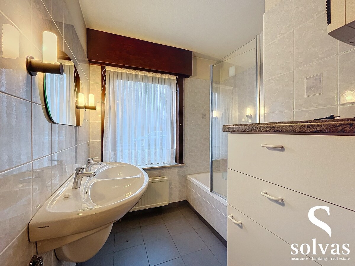 Ruime woning met 4 slaapkamers voor co-housing te Eeklo! 