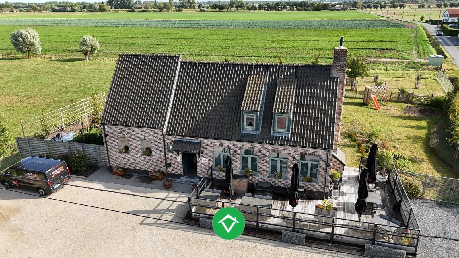 Combinatie wonen &amp; werken: horecazaak met woonst in Eernegem 