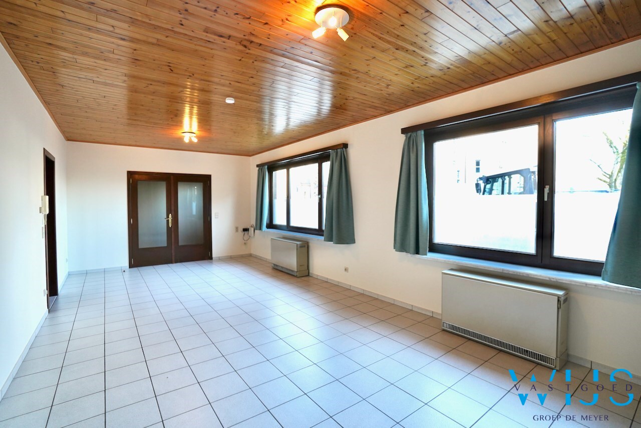 Gelijkvloers appartement met garage te Baarle/Drongen ! 