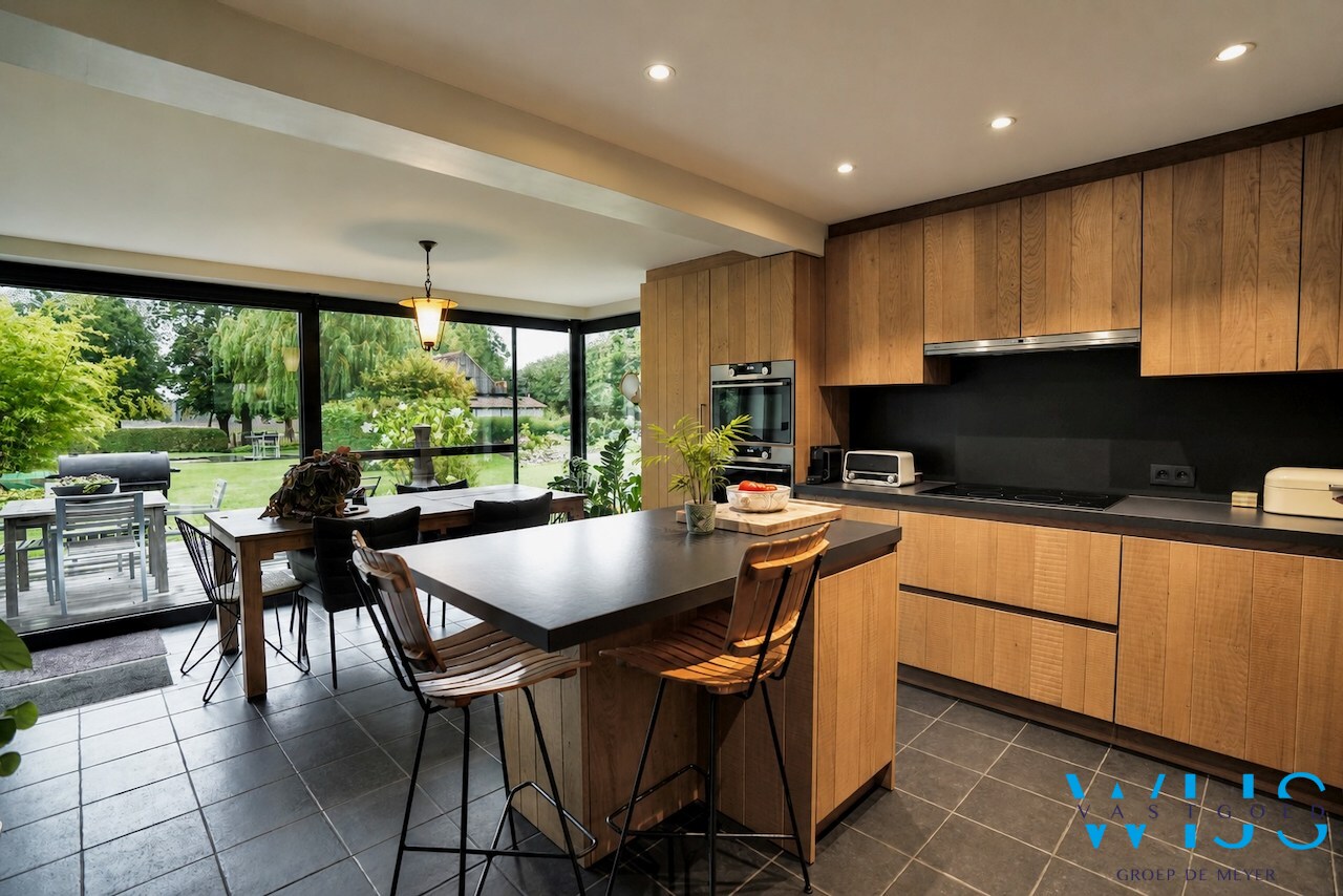 Unieke landelijke eigendom op 7.114 m² te Bassevelde 