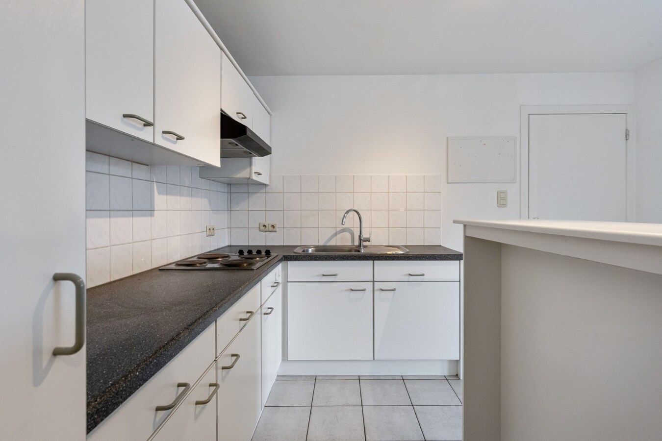 Uitstekend gelegen, betaalbaar en lichtrijk appartement te Lummen 