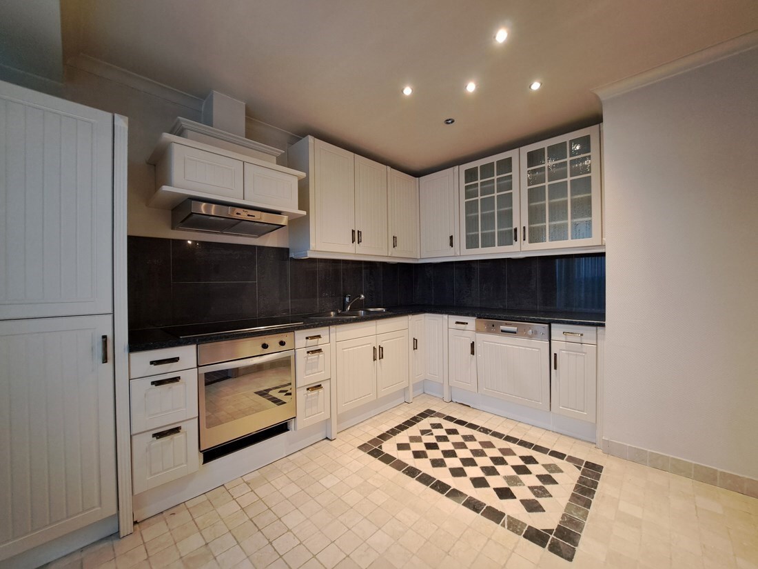 Ruim appartement met 3 slaapkamers te Hasselt centrum 