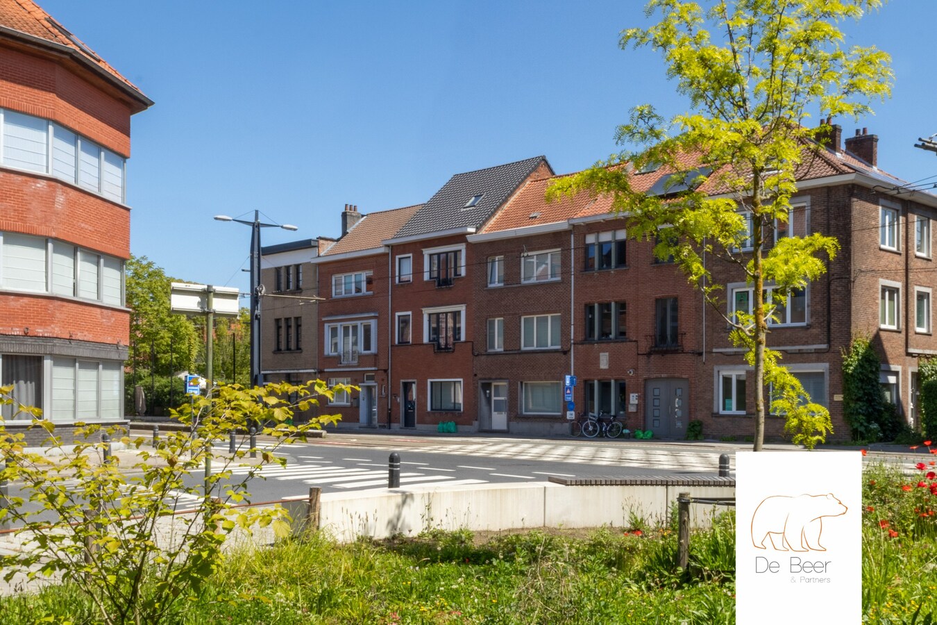 Ruime instapklare gezinswoning met tuin nabij UZ-Gent 