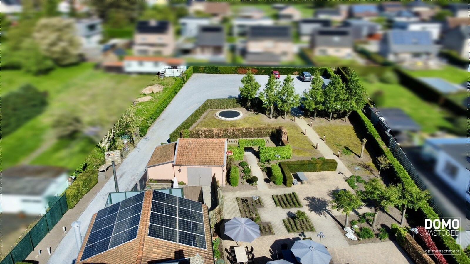 Multifunctioneel handelspand, gunstig gelegen met veel parkeergelegenheid en energielabel C 