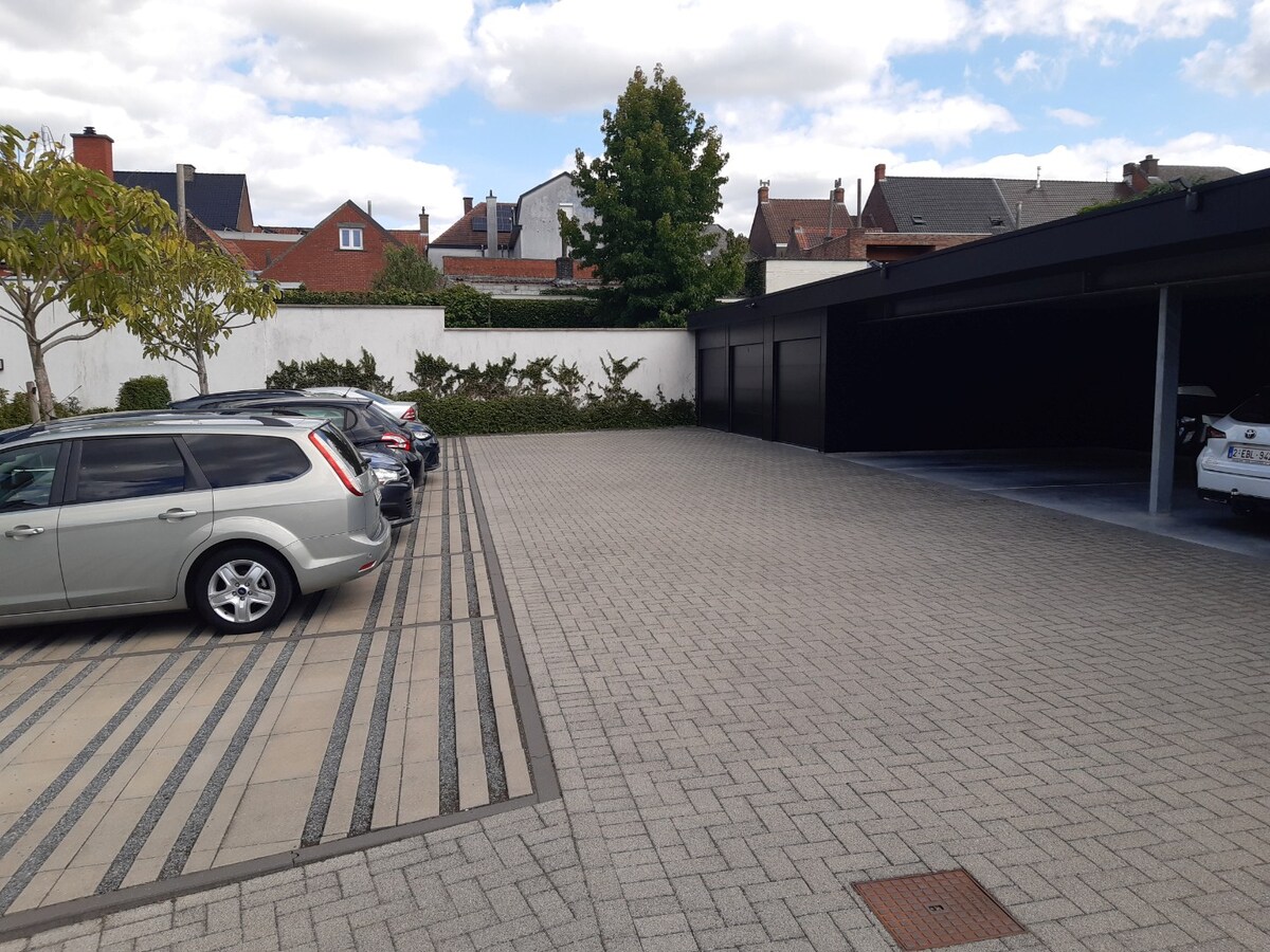 Ruim, energiezuinig 3- slaapkamer appartement. 