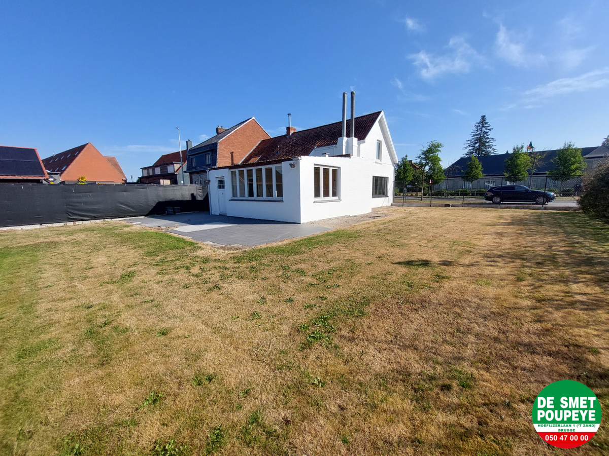 Half open woning (ev met praktijk) 