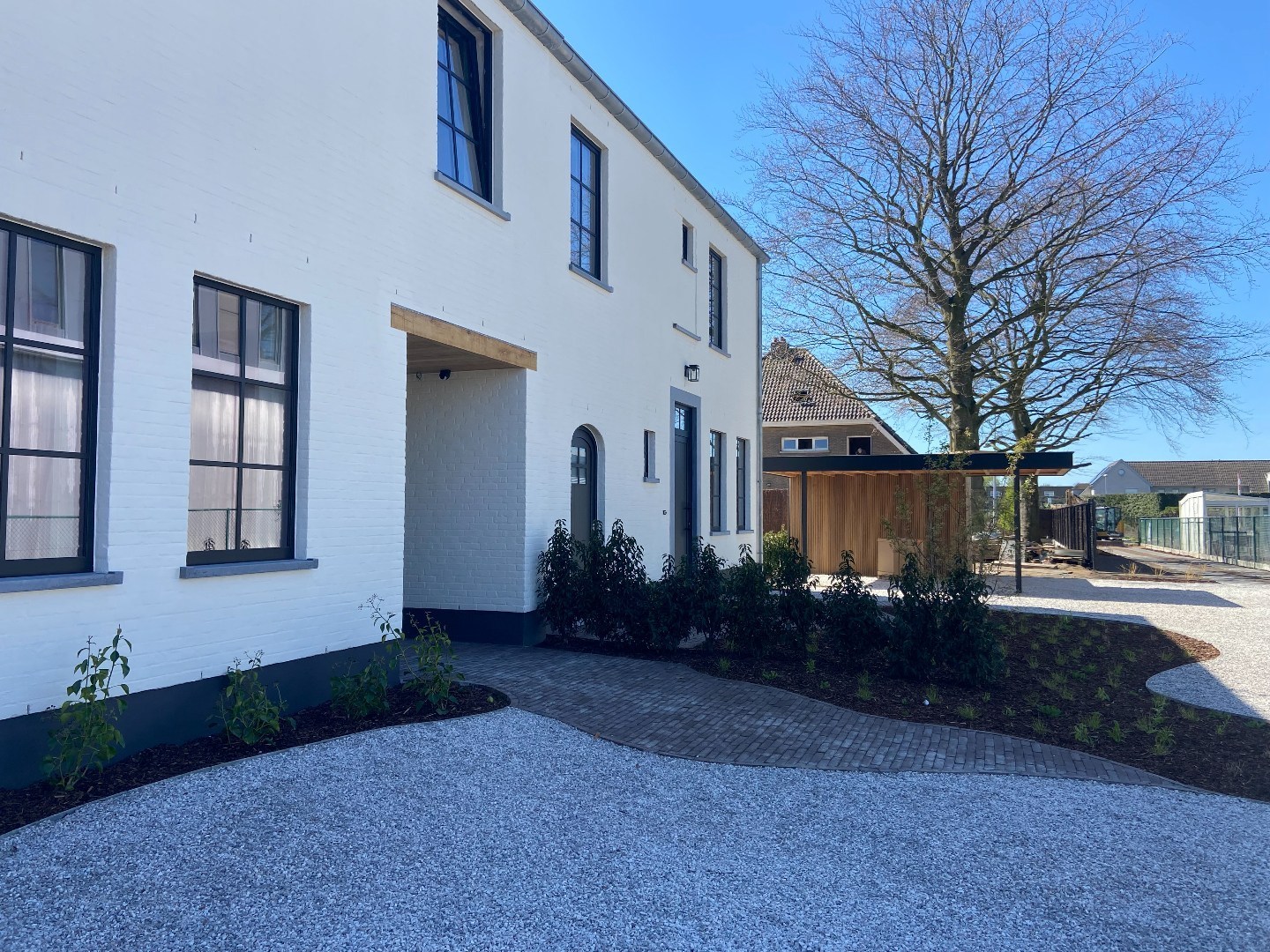 Exclusieve, energiezuinige nieuwbouwwoning op een discrete ligging te Waregem! 