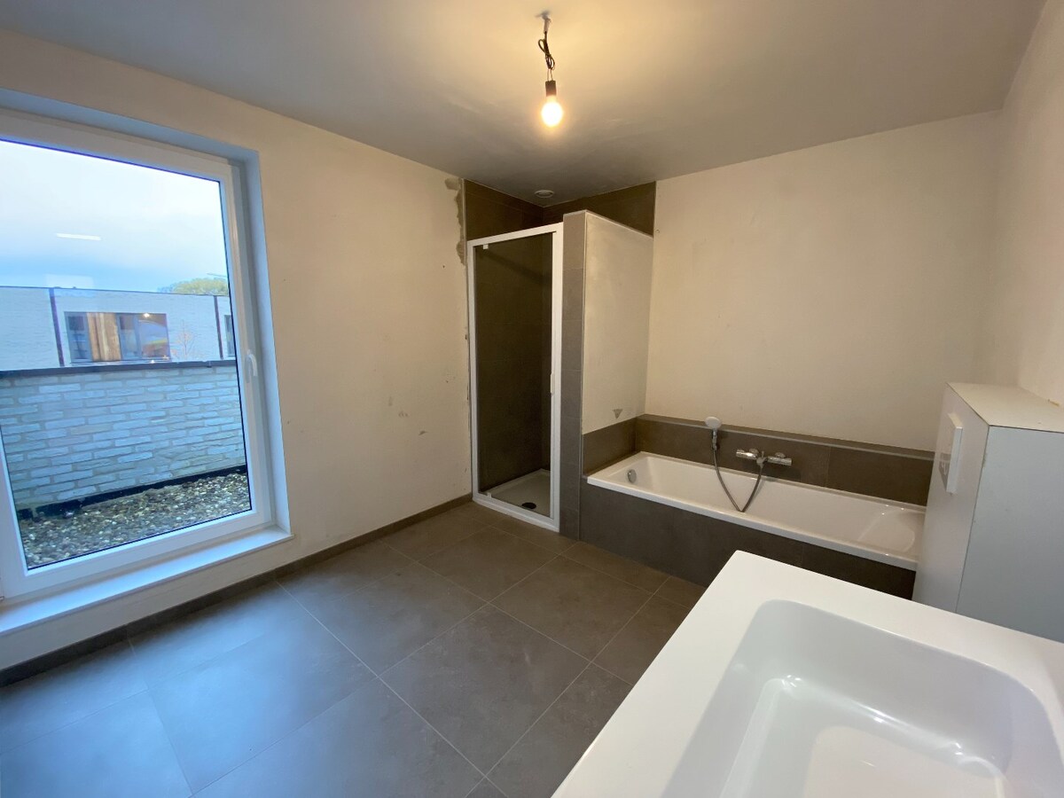 Energiezuinige nieuwbouwwoning met 3 slaapkamers en garage te Houthulst 