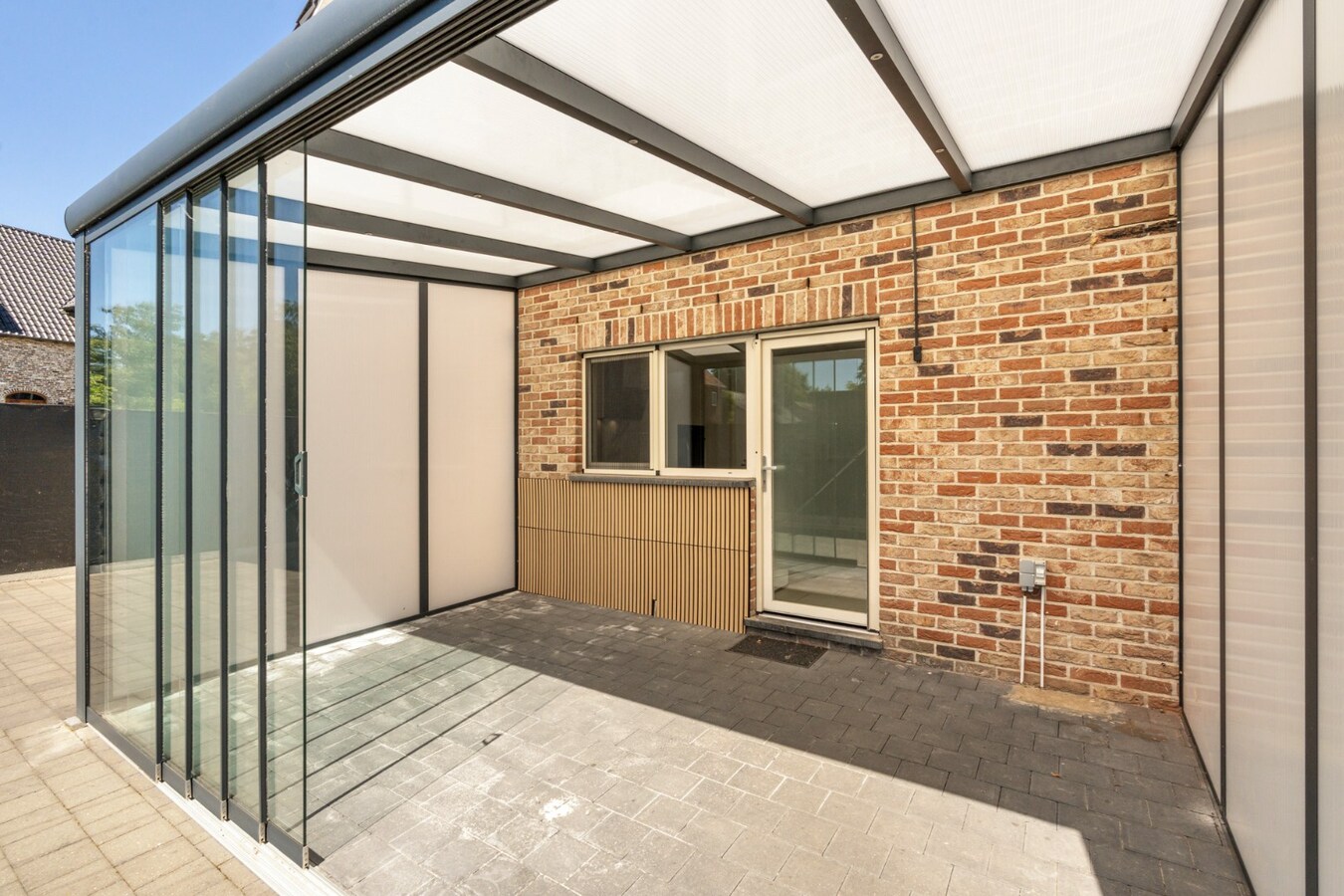 Verrassend ruim triplexappartement - B-label - 4 slpk  en aagename buitenbeleving. 