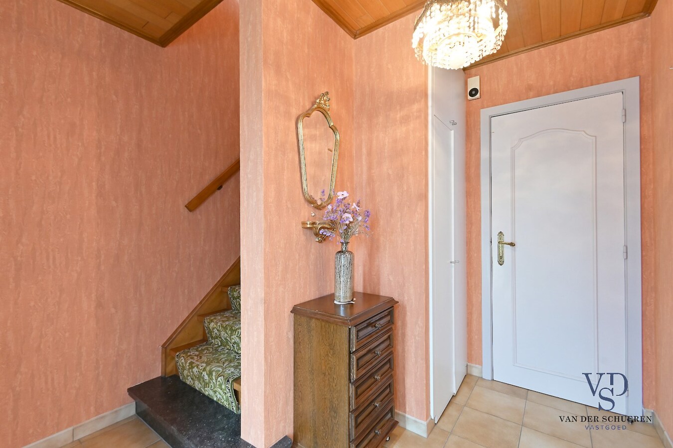 Degelijke Half Open Bebouwing 