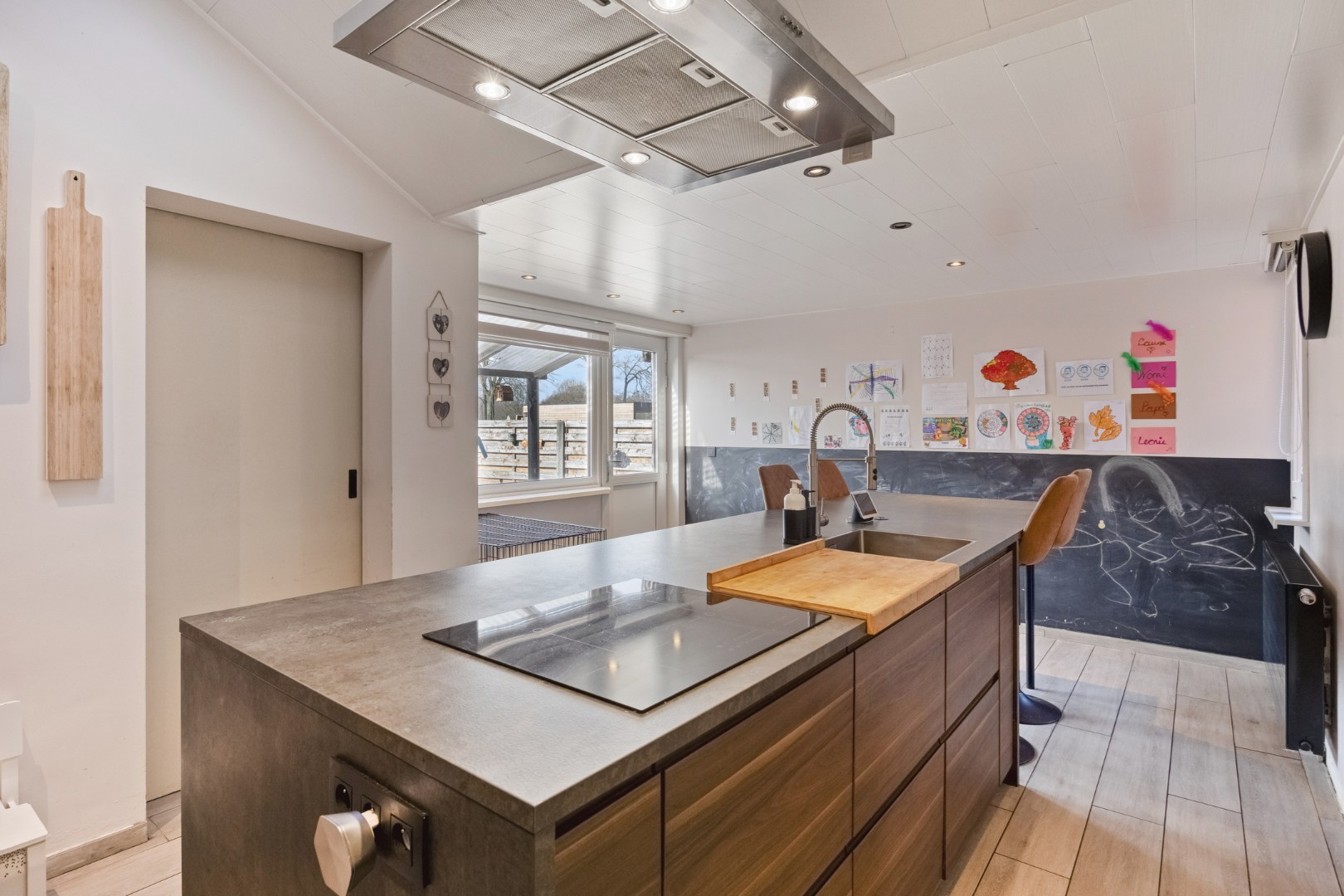 Rustig gelegen, energiezuinige gezinswoning met 4 slpk. in Mol-Sluis 