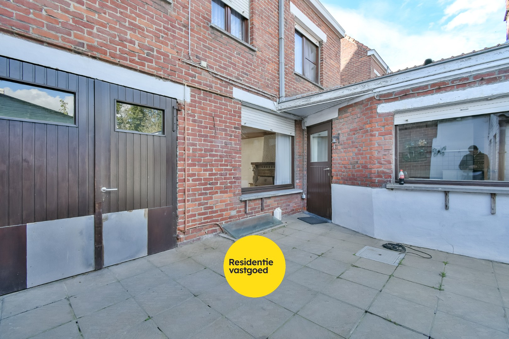 Te renoveren halfopen bebouwing in Kortemark! 