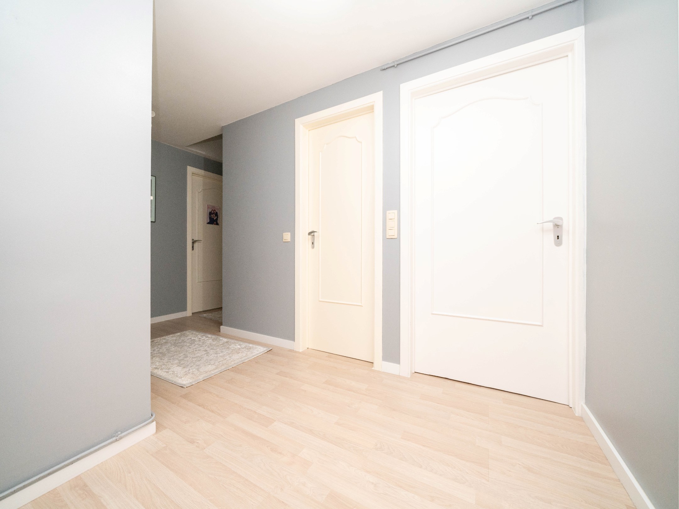 Gerenoveerd 2-kamer appartement met open zicht 