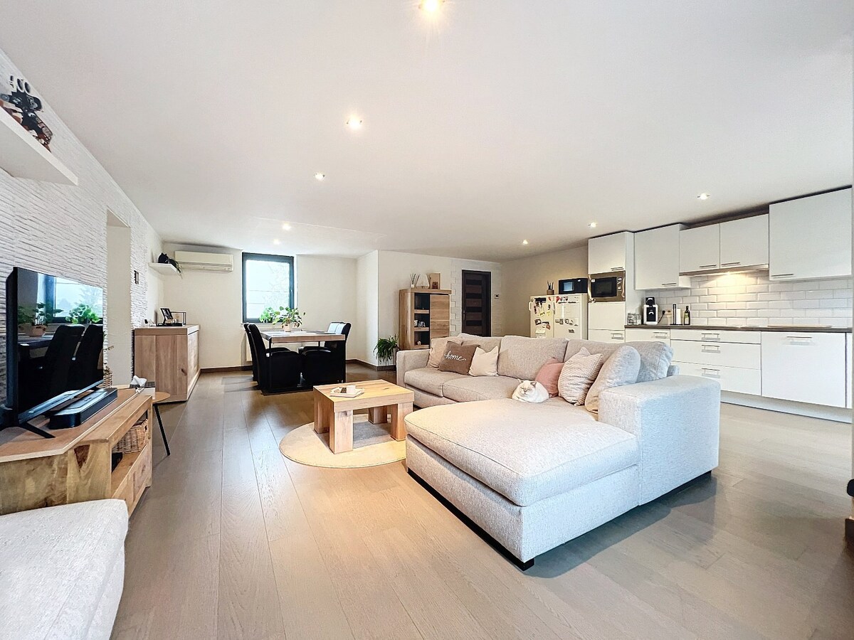 Energiezuinig appartement met groot terras te Herzele 