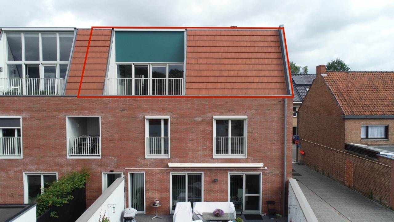 Tweeslaapkamerappartement met terras en autostaanplaats 
