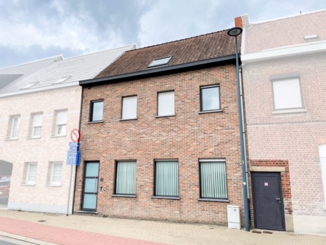 Gezinswoning met tuin en 3 slaapkamers in Harelbeke 