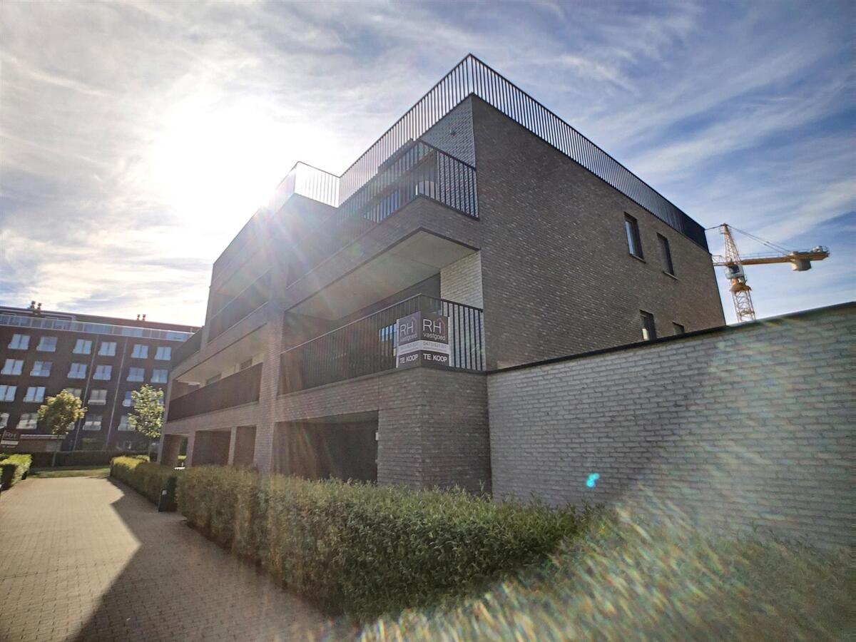 Grote garage (10,30m diep) - Zeebrugge 