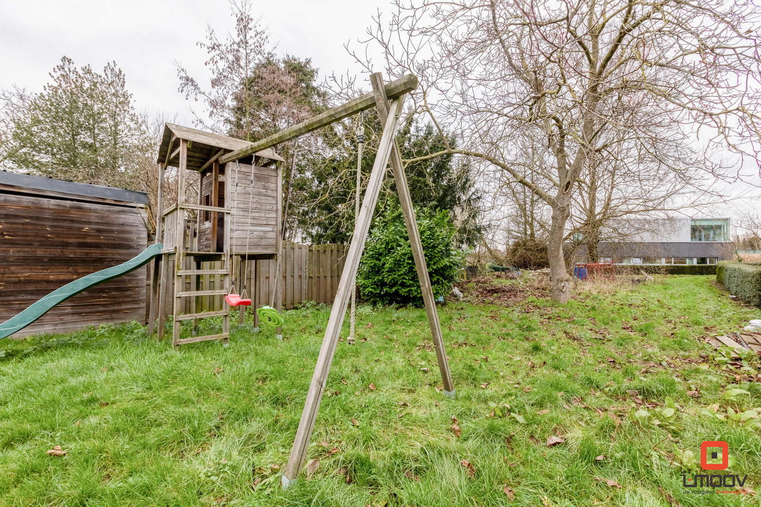 Recent gerenoveerde woning met garage en tuin 