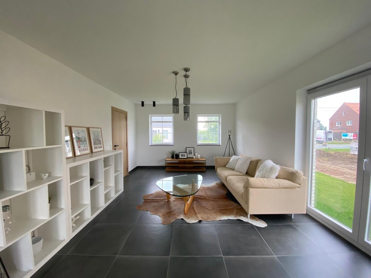 Kwalitatieve, instapklare nieuwbouwwoning met 3 slaapkamers in Houthulst - 6% BTW MOGELIJK! 