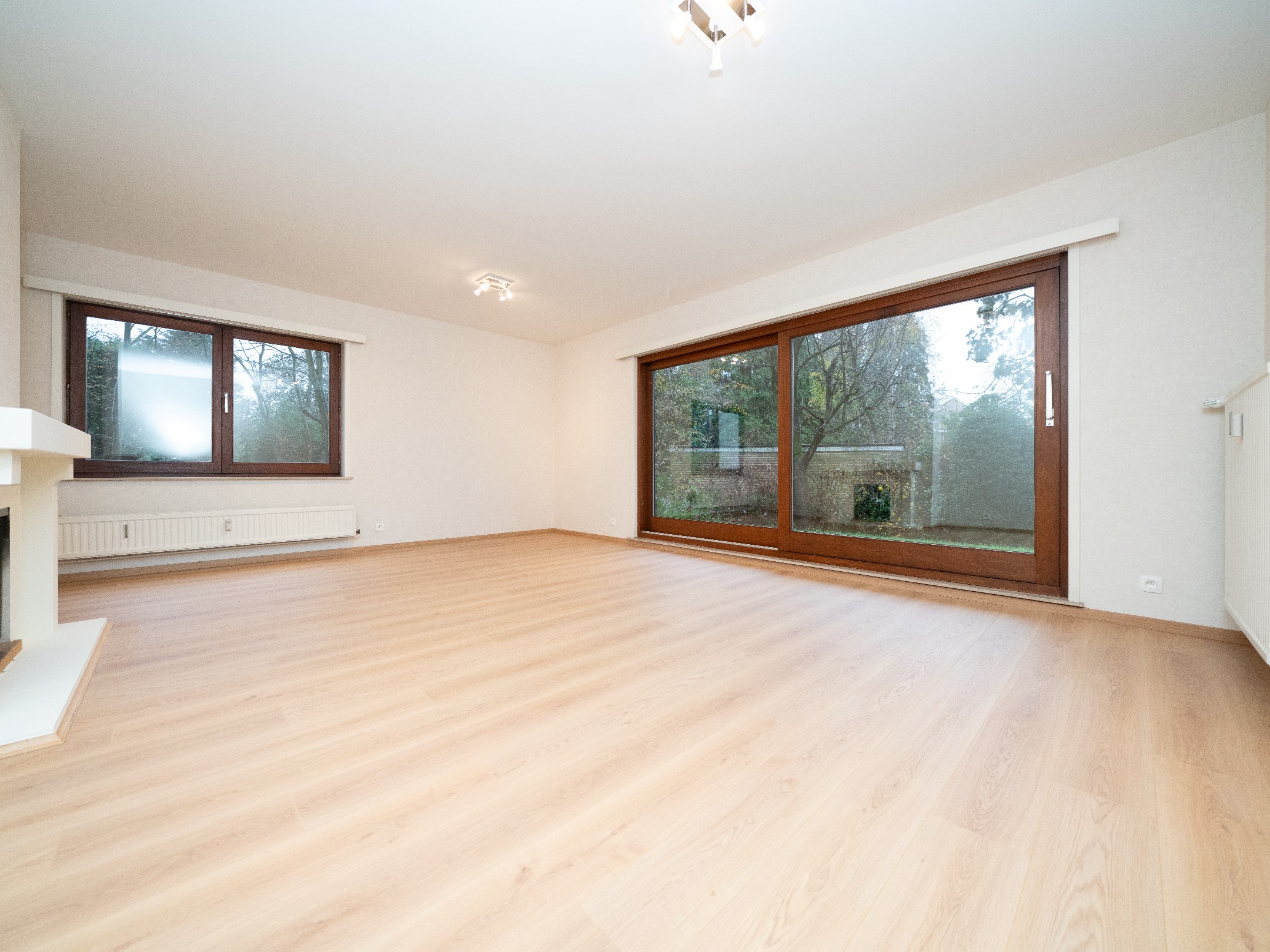 Gerenoveerd 2kamer-appartement in standingvol gebouw 