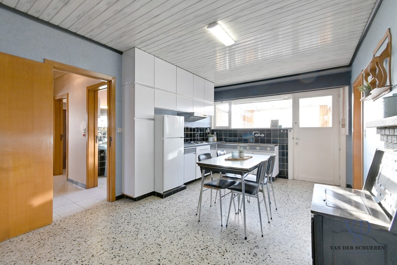 Degelijke bungalowwoning gelegen in een rustige verkaveling 