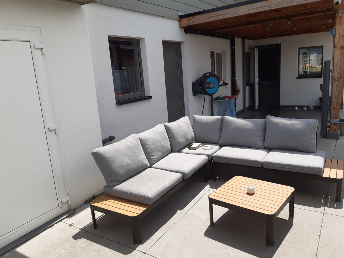 Praktische gezinswoning met leuke tuin. 