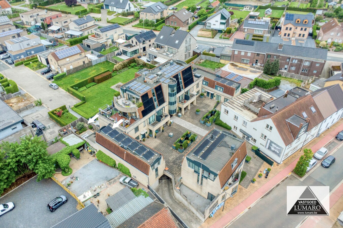 Comfortabele woning met privé tuintje, met zonnepanelen. 