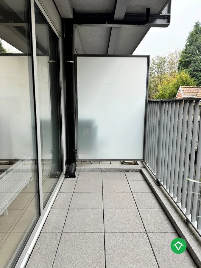 Appartement met 2 slaapkamers en garage Coupure te Gent 