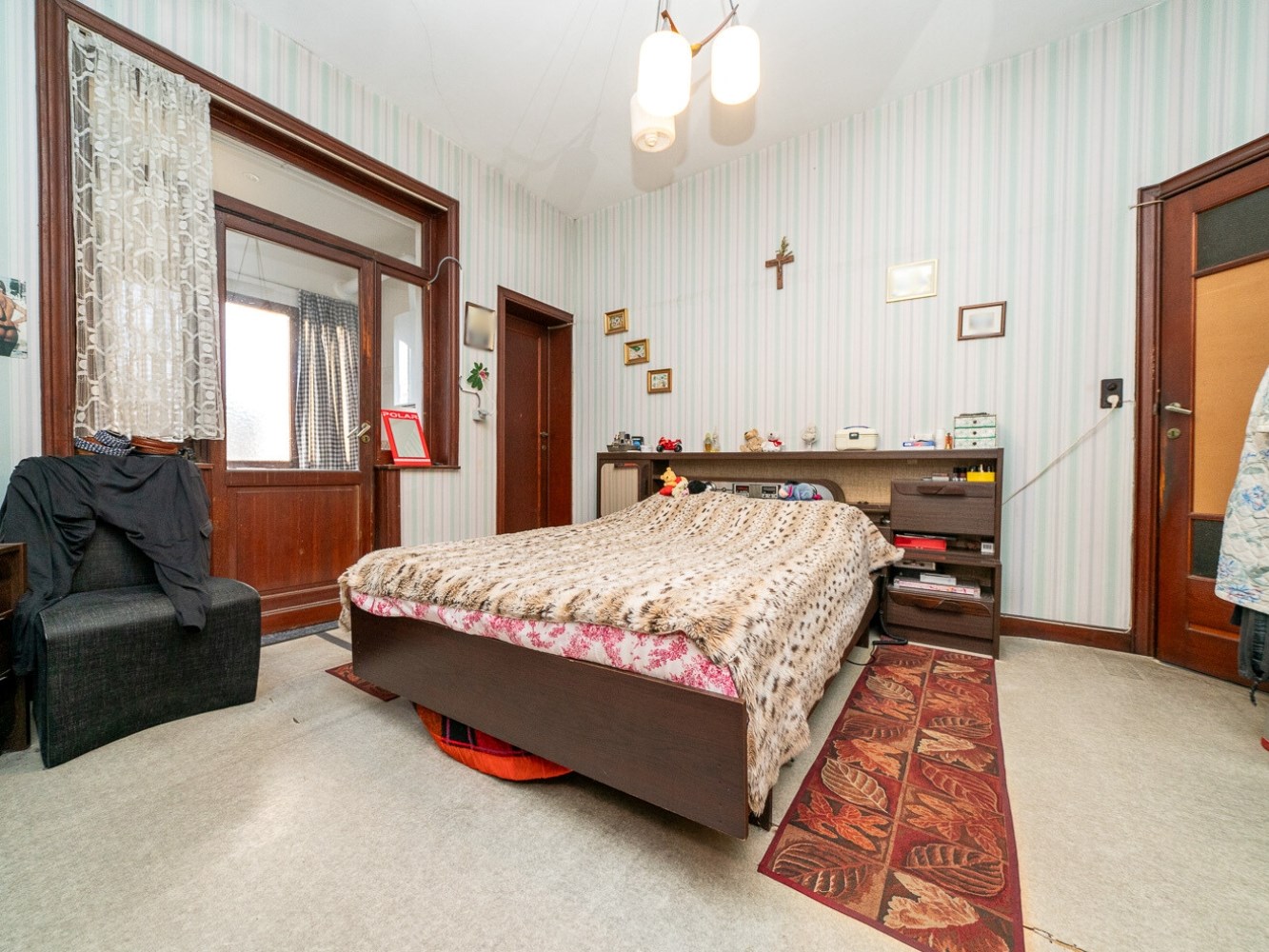 2-kamer appartement met zolder in de buurt van Tour &amp; Taxis 