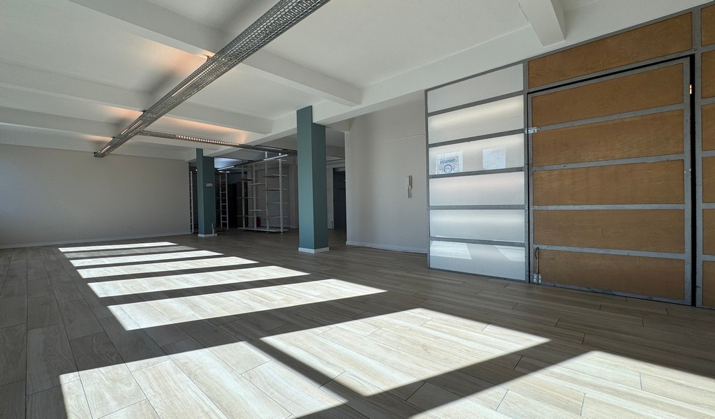 Vernieuwde kantoren te huur vlakbij Eilandje in Antwerpen